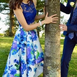 Two piece prom dress!